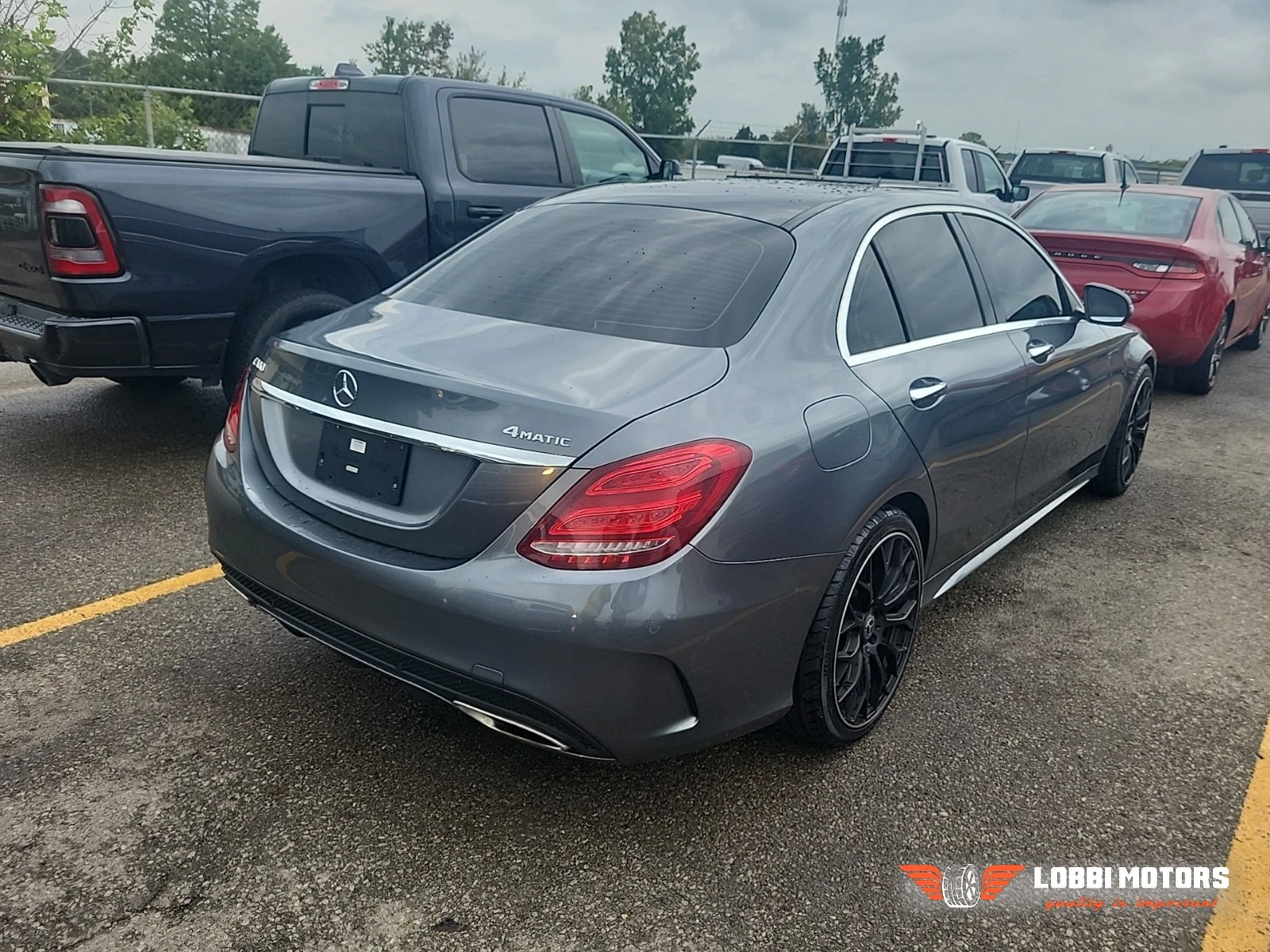 Mercedes-Benz C 300, снимка 2 - Автомобили и джипове - 56025285