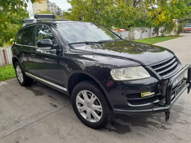 VW Touareg 3.0 TDI, снимка 3 - Автомобили и джипове - 47475891