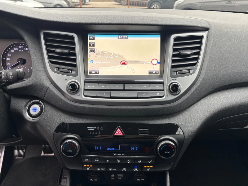 Hyundai Tucson 1.7CRDI-FULLL* * * , снимка 11 - Автомобили и джипове - 52944675
