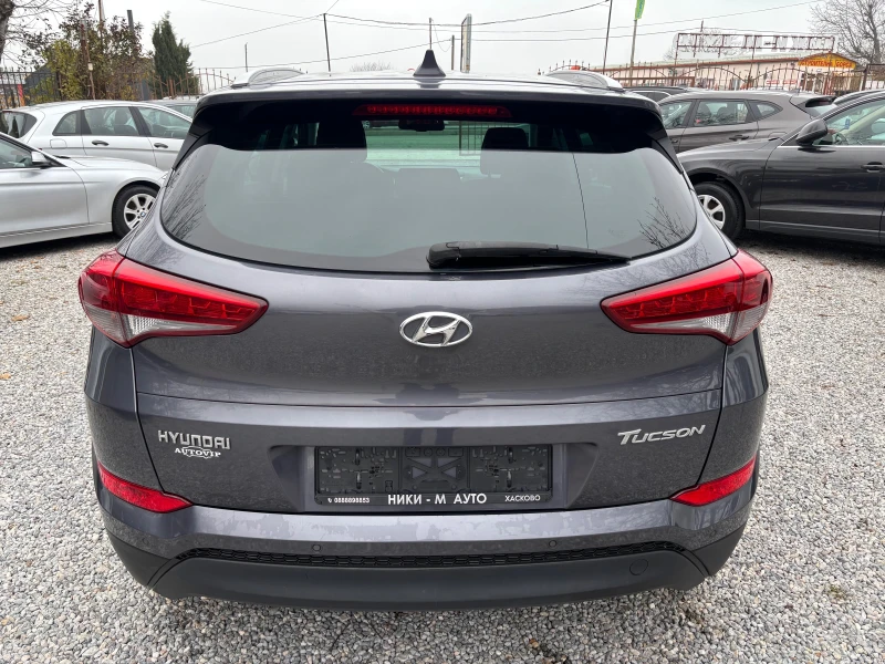 Hyundai Tucson 1.7CRDI-FULLL* * * , снимка 4 - Автомобили и джипове - 52944675