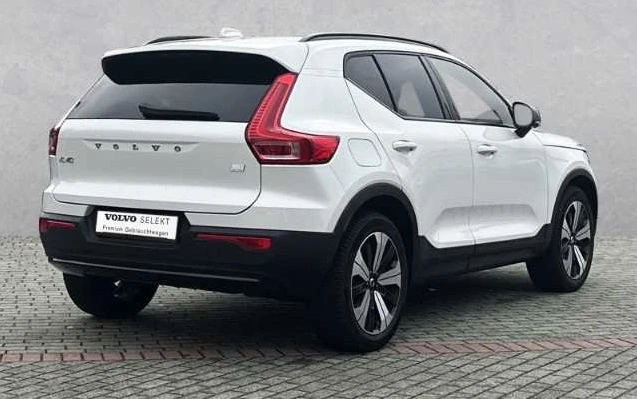 Volvo XC40, снимка 2 - Автомобили и джипове - 48406865