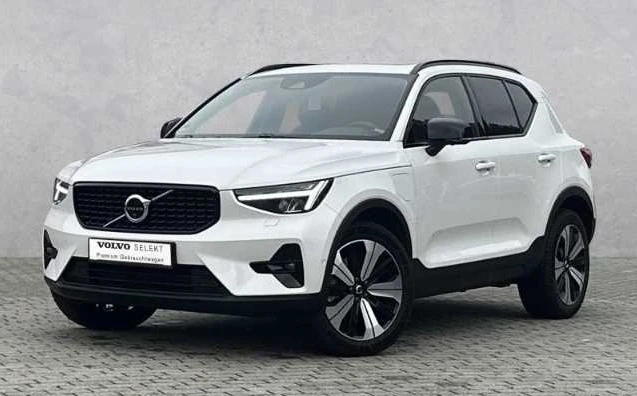 Volvo XC40, снимка 1 - Автомобили и джипове - 48406865