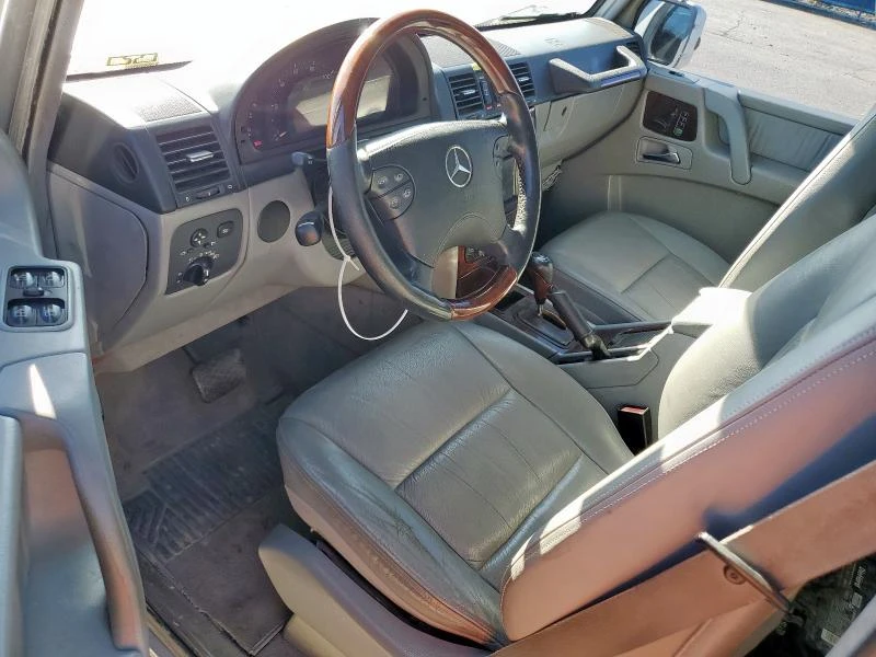 Mercedes-Benz G 500 5.0L 8 All wheel drive, снимка 11 - Автомобили и джипове - 53433619