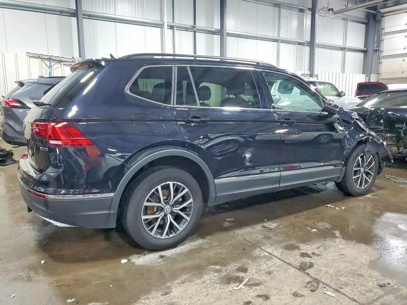 VW Tiguan 2.0L 4 ALL WHEEL DRIVE - изображение 4