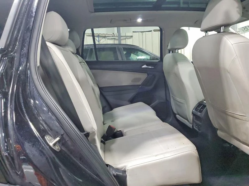 VW Tiguan 2.0L 4 ALL WHEEL DRIVE, снимка 12 - Автомобили и джипове - 53713676
