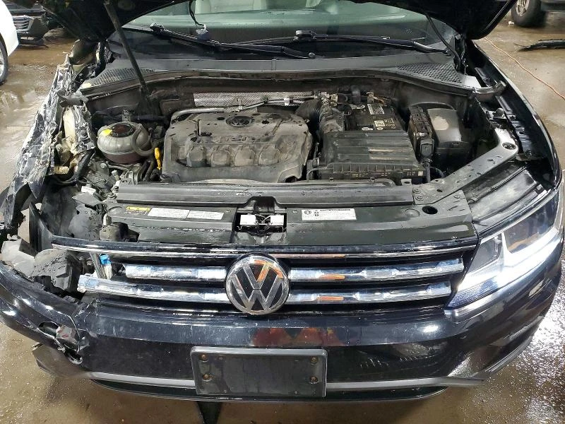 VW Tiguan 2.0L 4 ALL WHEEL DRIVE, снимка 13 - Автомобили и джипове - 53713676