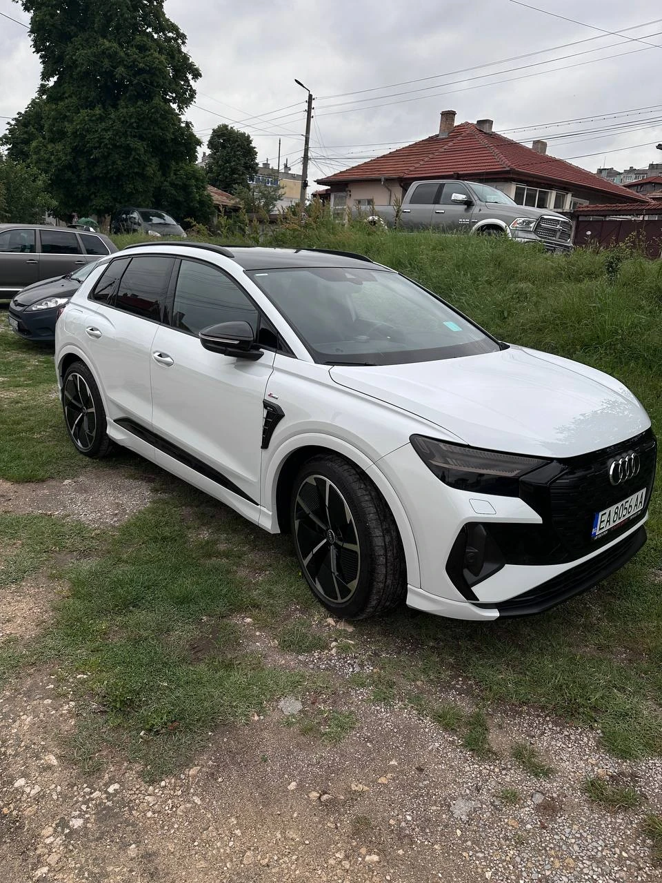 Audi Q4 e-tron 50 Quattro S-LINE BLACK EDITION - изображение 2