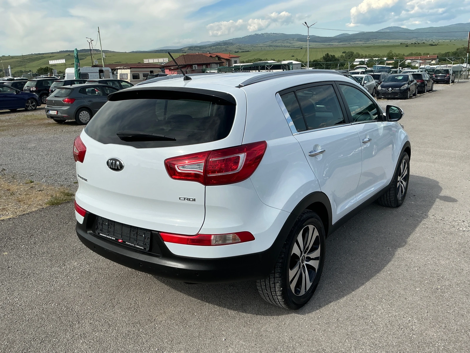 Kia Sportage 1.7 CRDI - изображение 8
