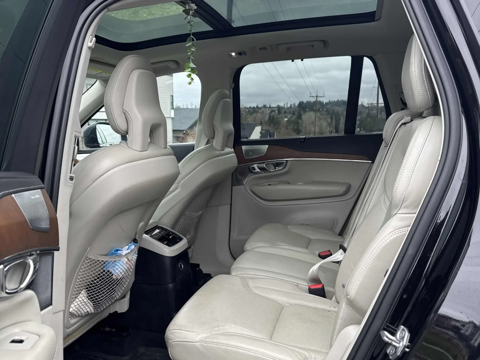 Volvo Xc90 T8* HYBRID* INSCRIPTION* BANG* OLUFSEN* , снимка 10 - Автомобили и джипове - 53923608