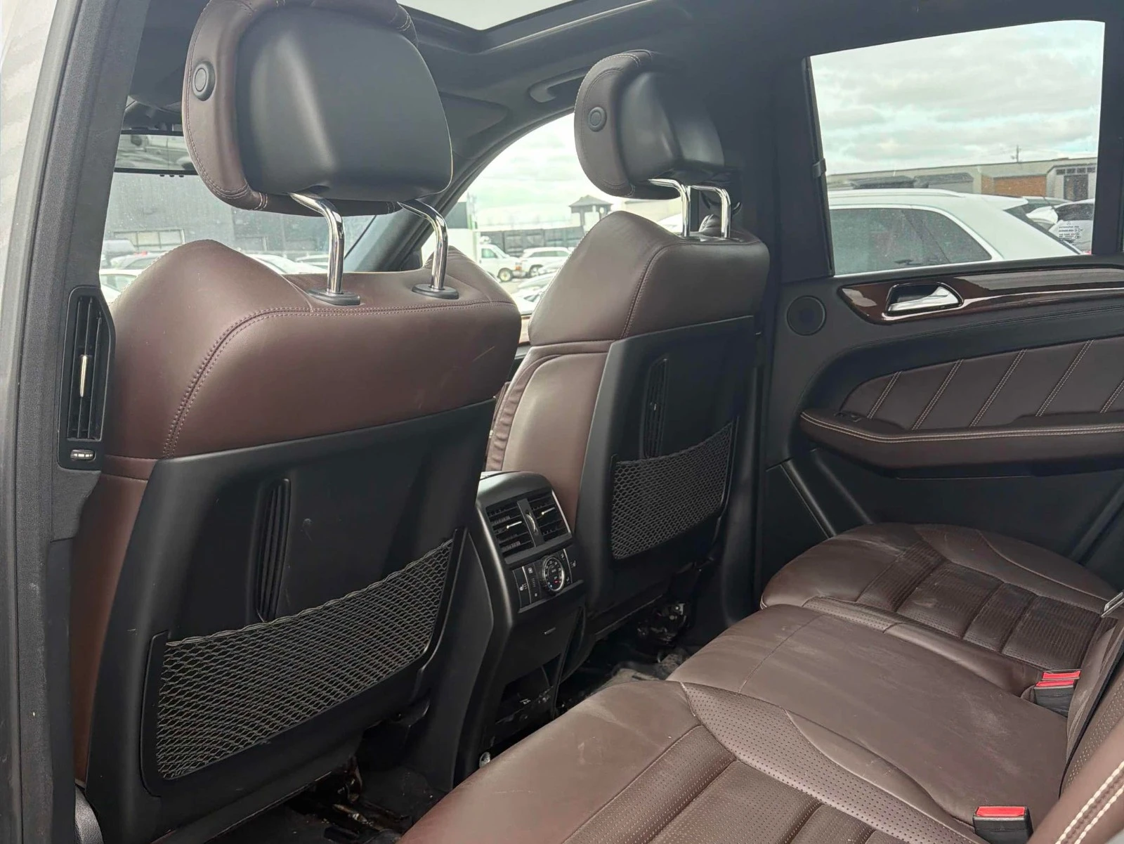 Mercedes-Benz ML 63 AMG 4MATIC С РЕГИСТРАЦИЯ & АВТО КРЕДИТ , снимка 13 - Автомобили и джипове - 54067826