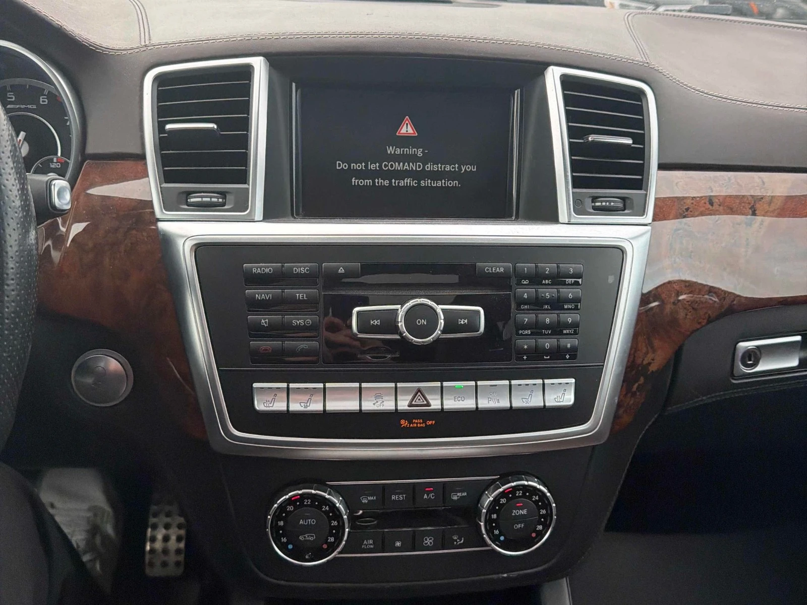 Mercedes-Benz ML 63 AMG 4MATIC С РЕГИСТРАЦИЯ & АВТО КРЕДИТ , снимка 8 - Автомобили и джипове - 54067826