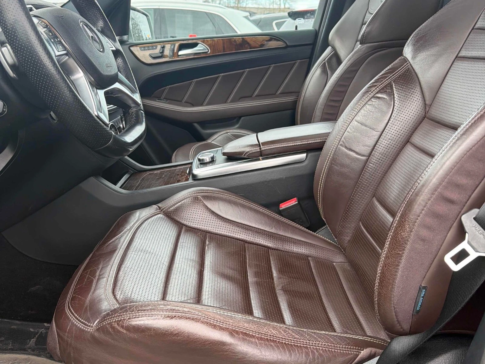 Mercedes-Benz ML 63 AMG 4MATIC С РЕГИСТРАЦИЯ & АВТО КРЕДИТ , снимка 12 - Автомобили и джипове - 54067826