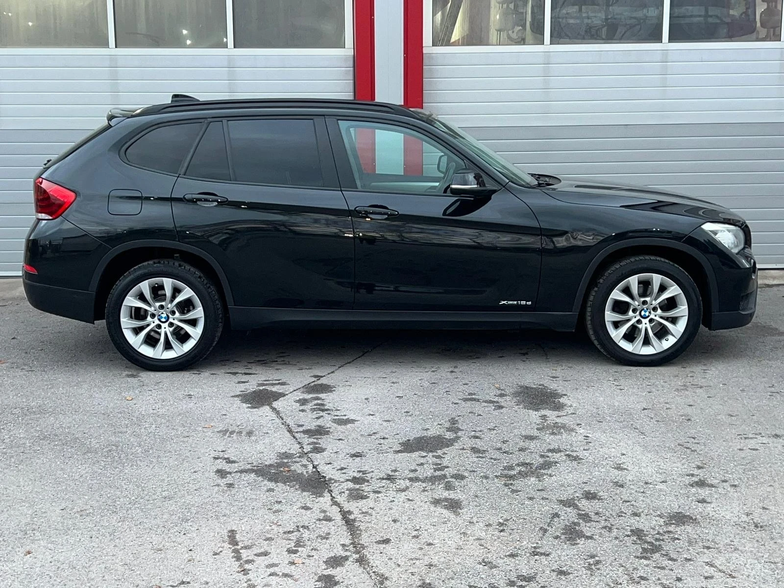 BMW X1 1.8D X-DRIVE AUTOMATIK NAVI START STOP LEDER, снимка 6 - Автомобили и джипове - 54243924