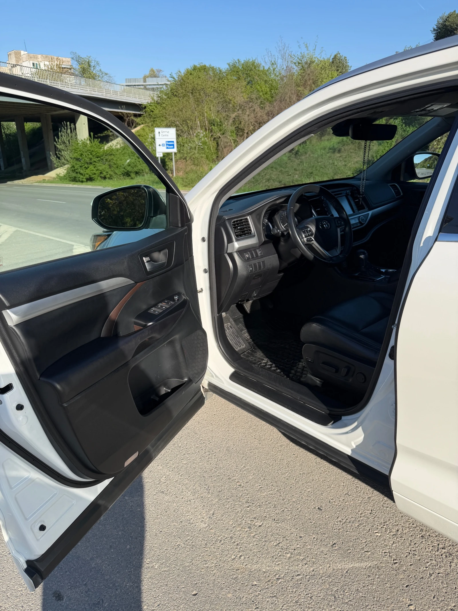 Toyota Highlander, снимка 8 - Автомобили и джипове - 54323936