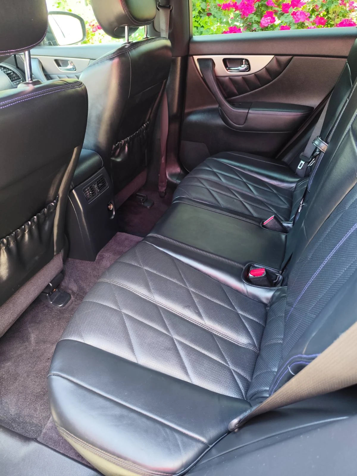 Infiniti QX70 QX70S, снимка 14 - Автомобили и джипове - 54839013