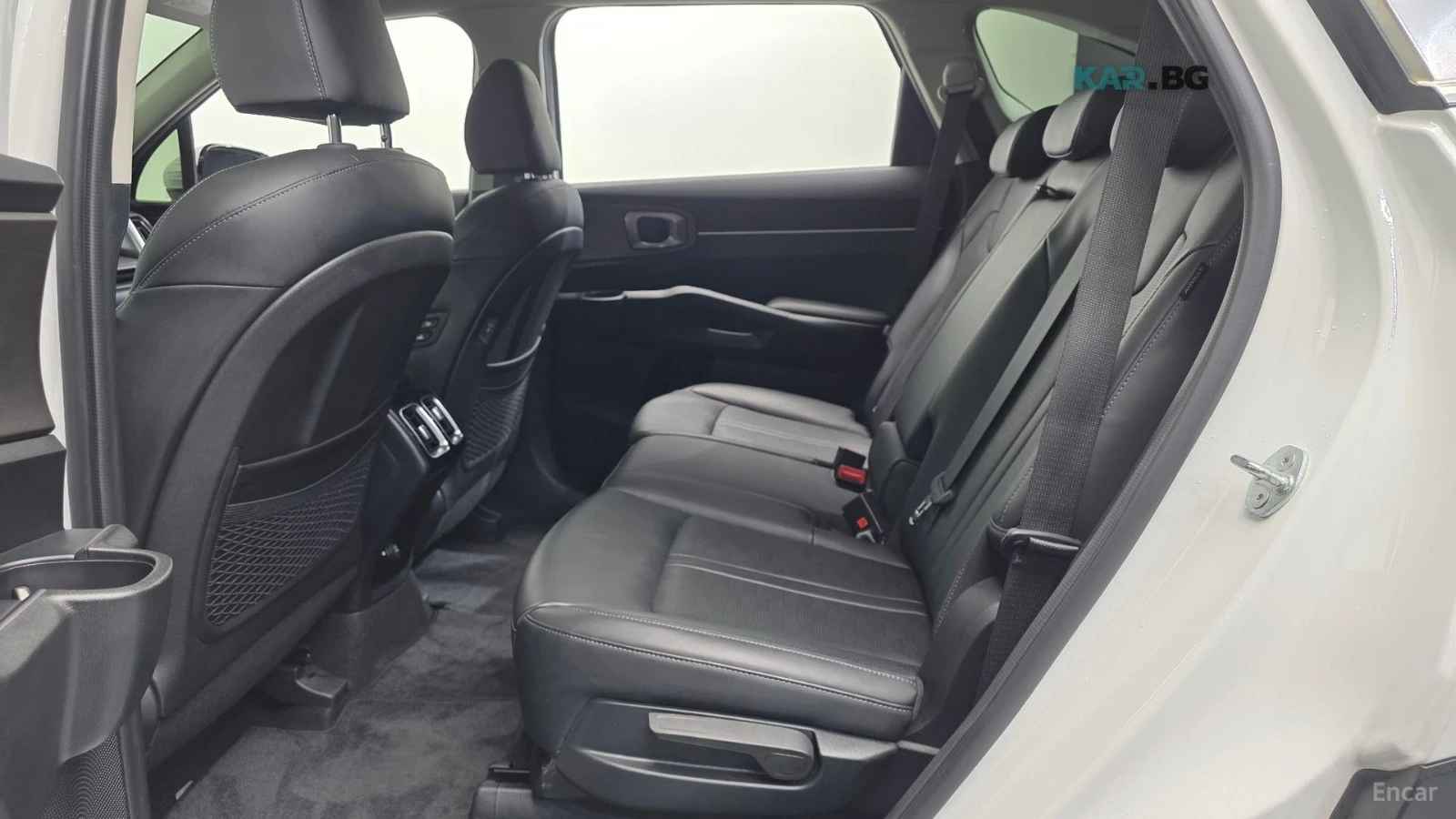Kia Sorento 2WD Prestige* КОЖА* ОБДУХВ* НАВИ* КАМЕРА, снимка 10 - Автомобили и джипове - 55236807