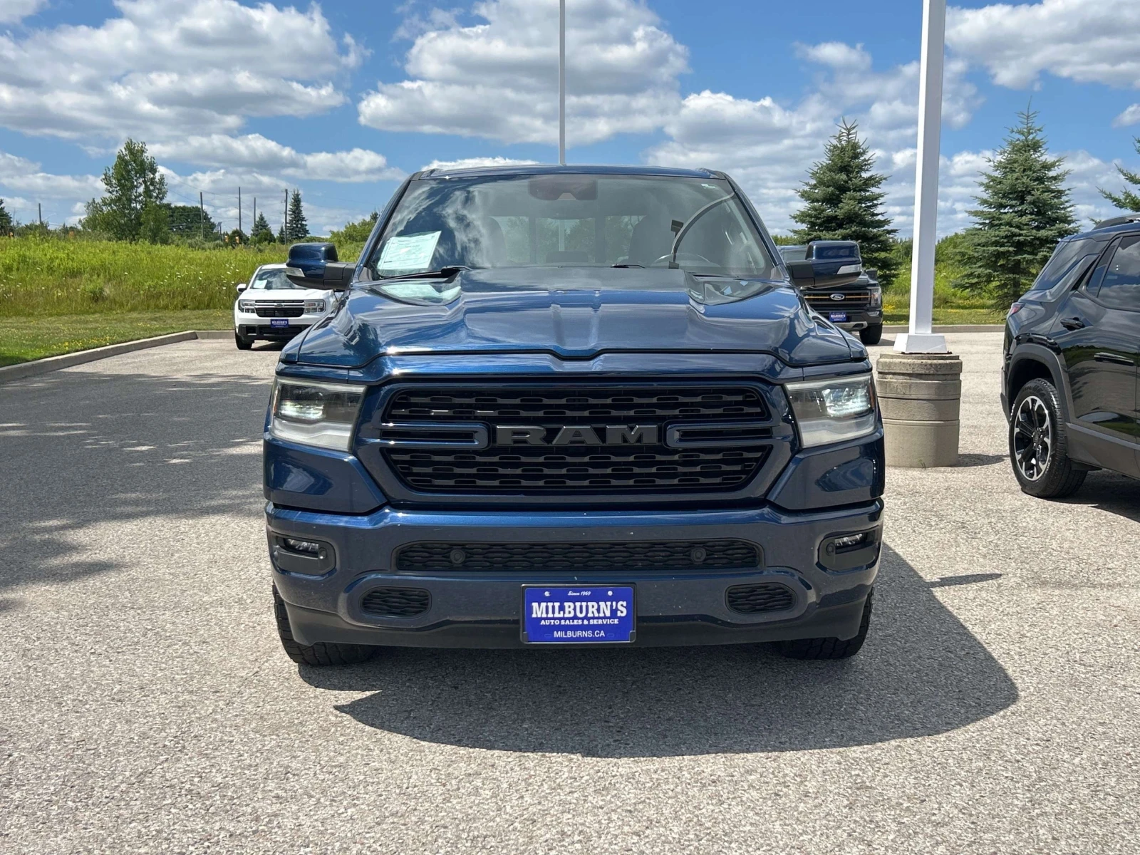 Dodge RAM 1500 Sport 4x4 Crew Cab, АВТОКРЕДИТ