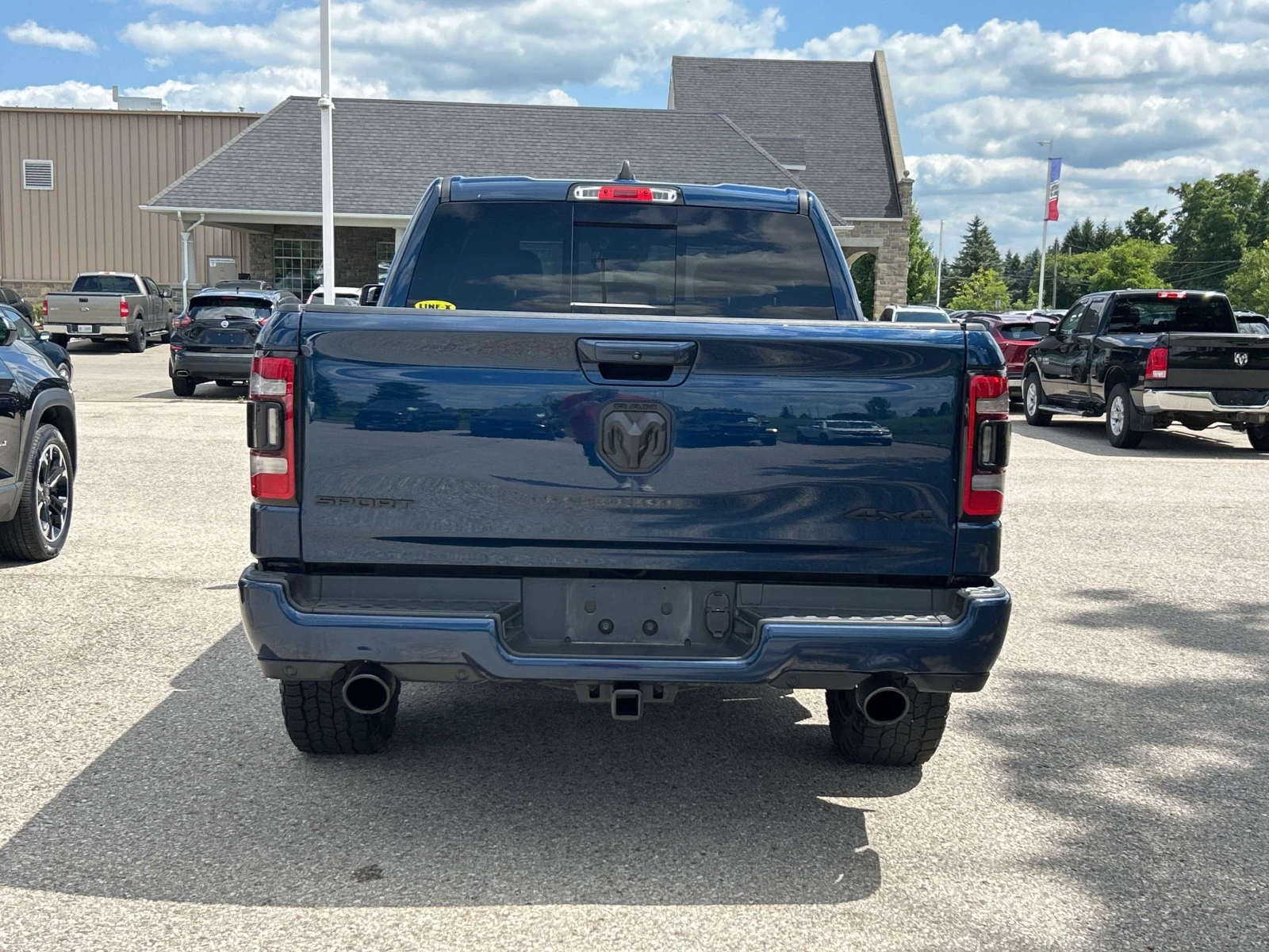 Dodge RAM 1500 Sport 4x4 Crew Cab, АВТОКРЕДИТ, снимка 4 - Автомобили и джипове - 55962835