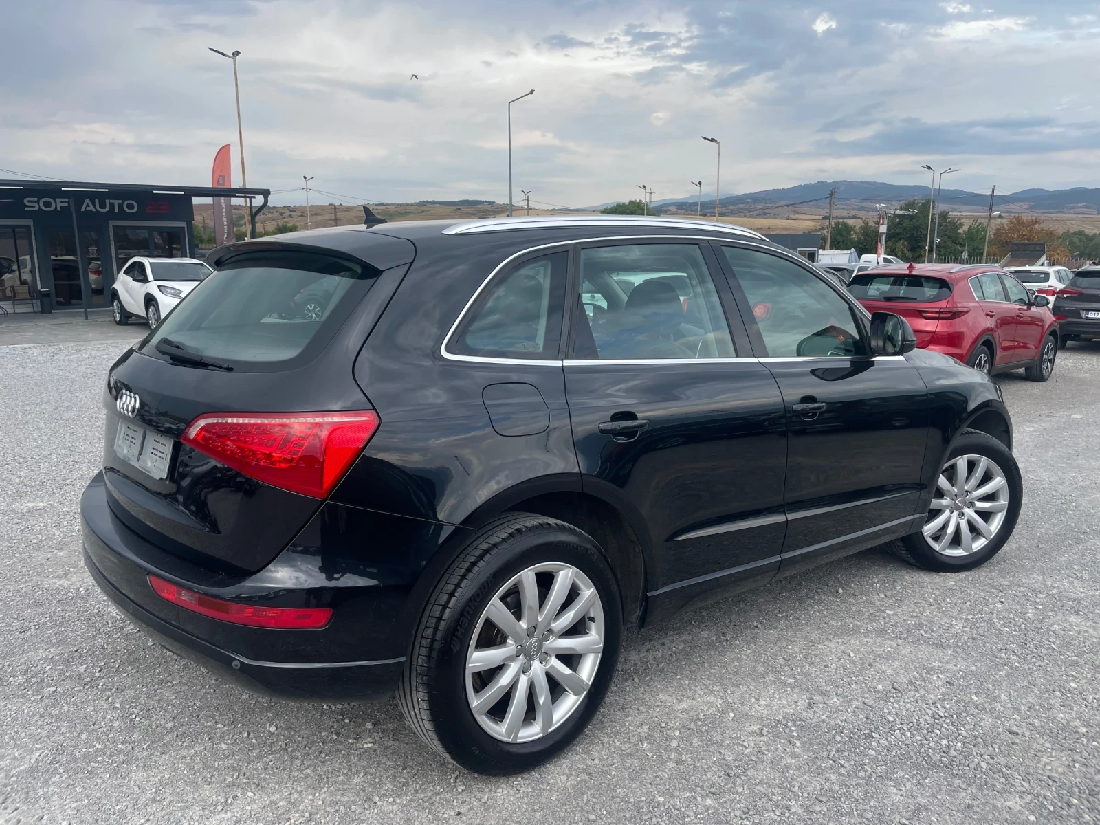 Audi Q5 2.0TDI NAVI ПОДГРЕВ КОЖА LED BI-XENON 4X4, снимка 7 - Автомобили и джипове - 56046139