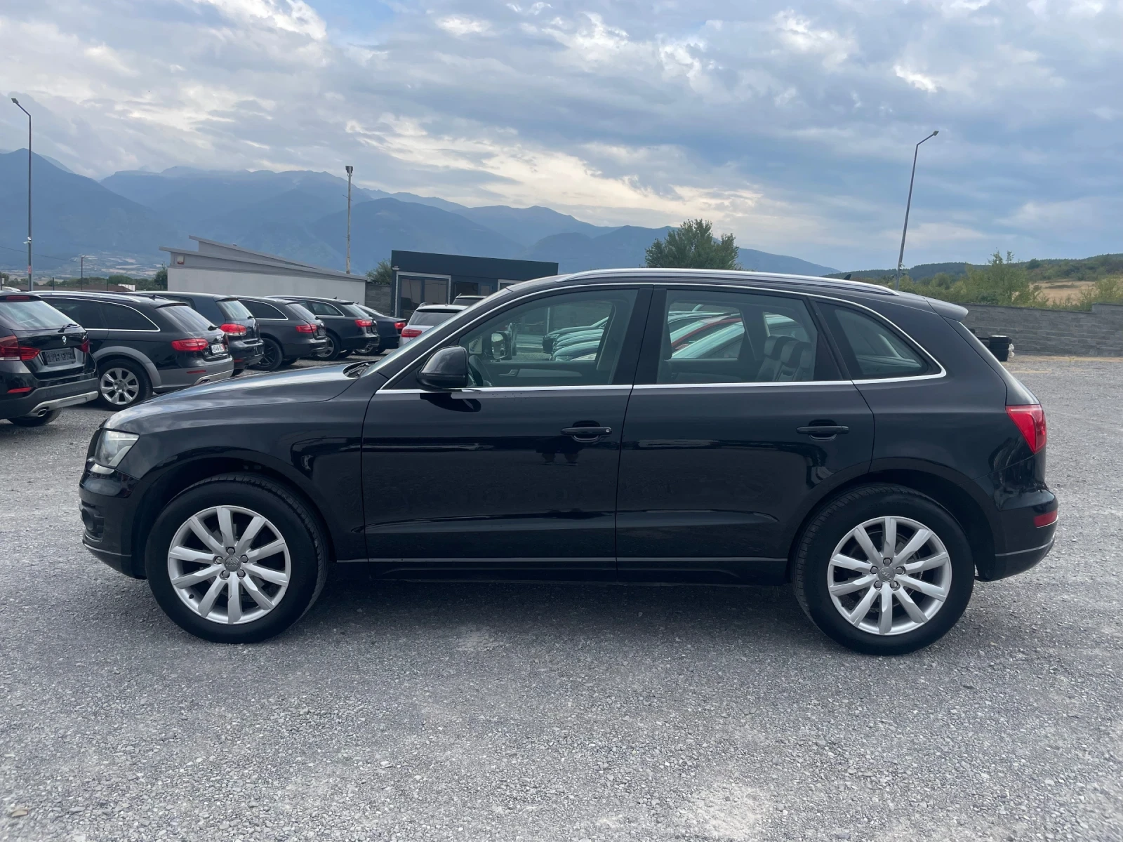 Audi Q5 2.0TDI NAVI ПОДГРЕВ КОЖА LED BI-XENON 4X4, снимка 4 - Автомобили и джипове - 56046139