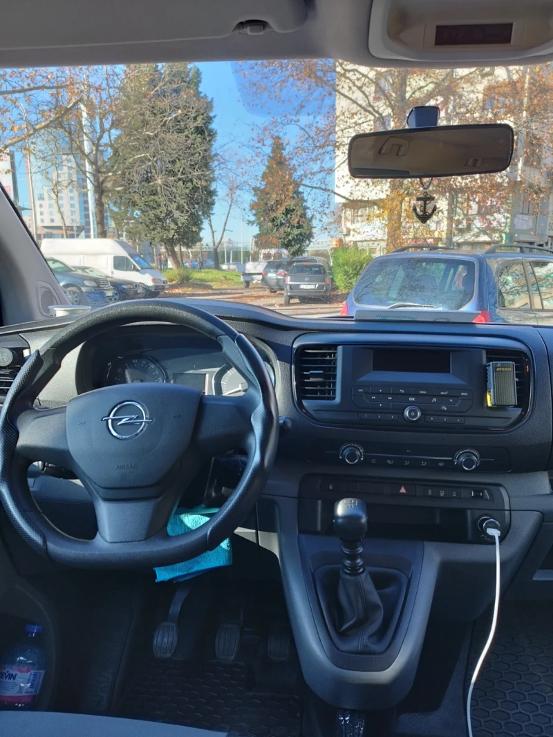 Opel Vivaro, снимка 2 - Бусове и автобуси - 52528547