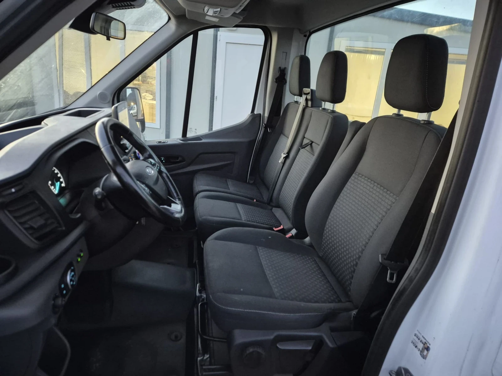 Ford Transit 2.0 TDCI AUTOMAT  - изображение 9