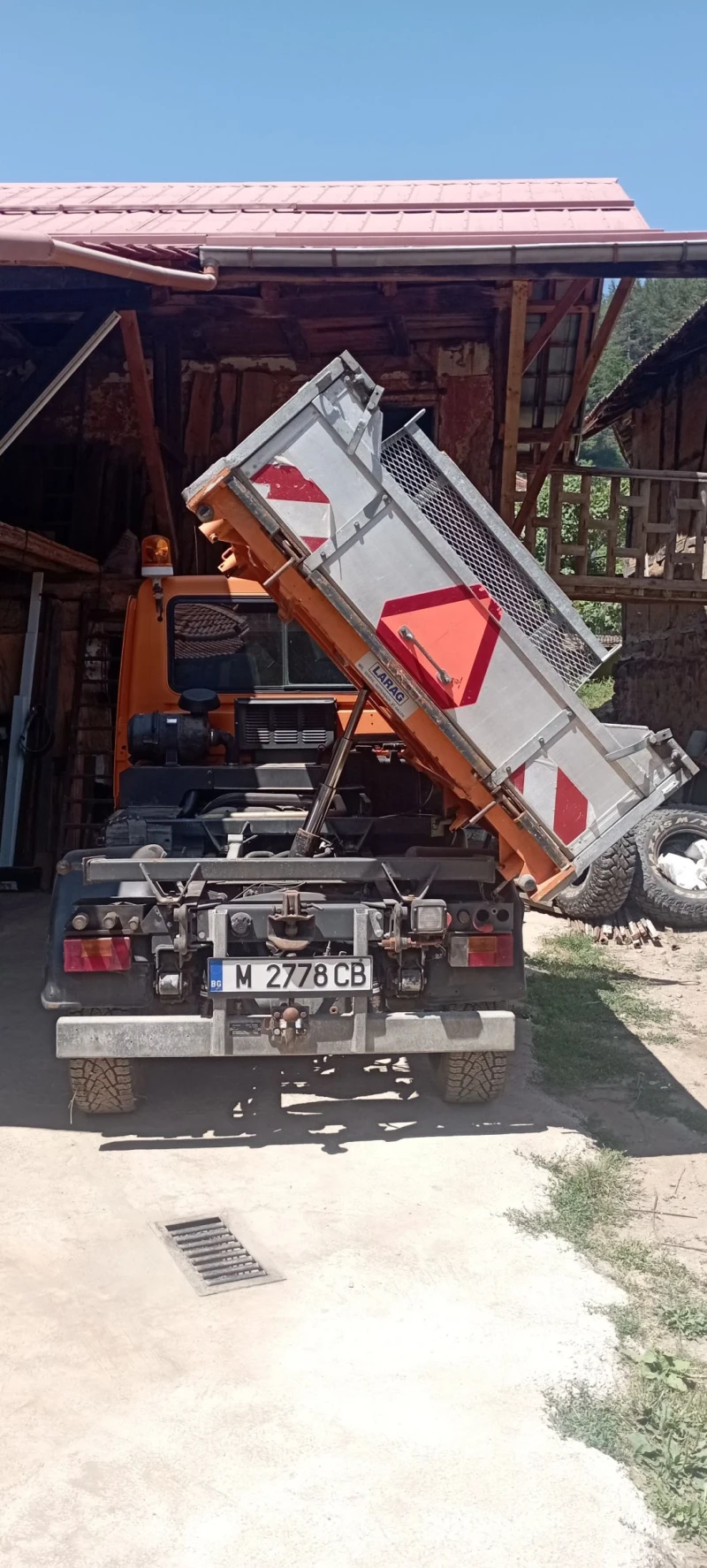 Mercedes-Benz UNIMOG Снегорин , снимка 16 - Камиони - 52879795