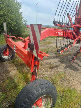Сенообръщачка KUHN Kuhn , снимка 2
