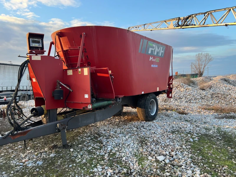 Друг вид Внос Прикачен миксер RMH Mixell 18m3 , снимка 3 - Селскостопанска техника - 53203200