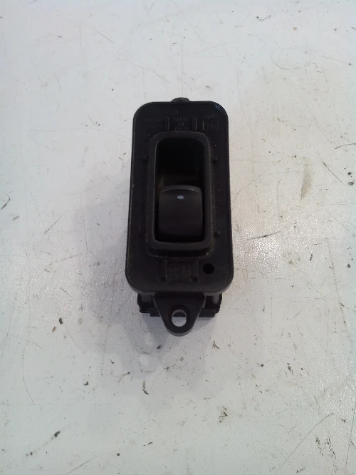 Копче ел.стъкло за Субару Аутбек (предна дясна врата)