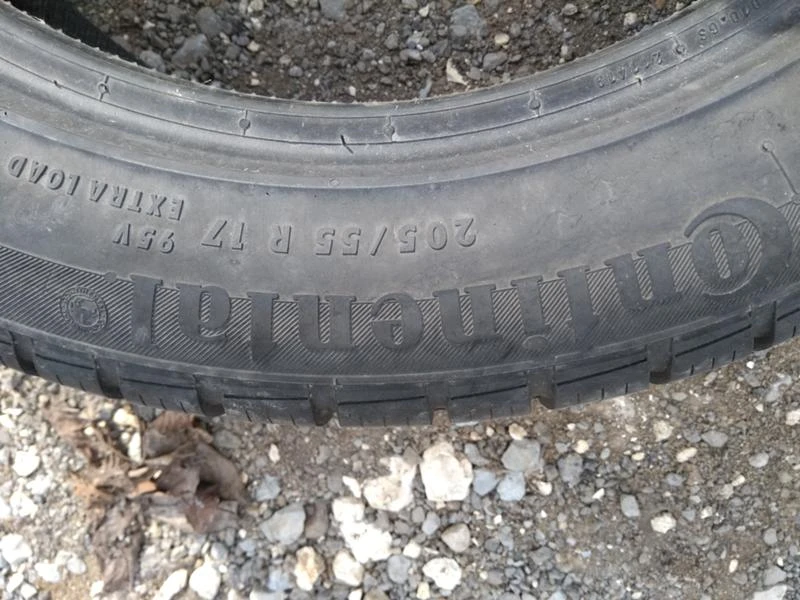 Гуми Зимни 205/55R17, снимка 3 - Гуми и джанти - 28677718