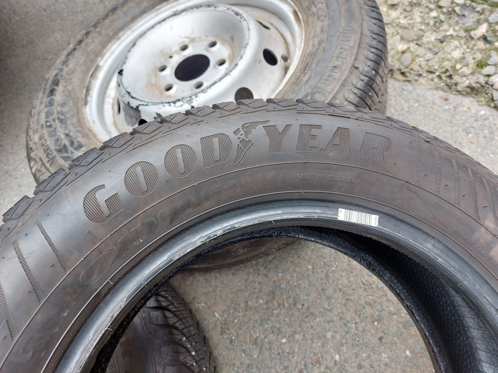 ���� 185/65R15 | Mobile.bg � ����������� 4