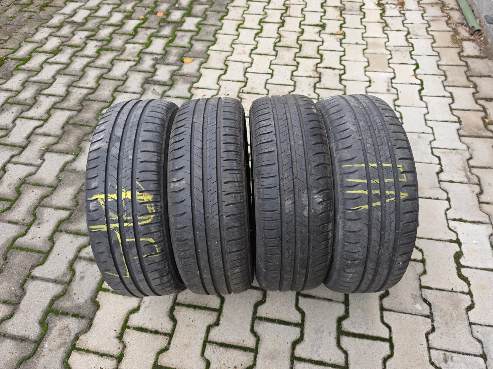 Гуми Летни 195/60R15, снимка 8 - Гуми и джанти - 56746671