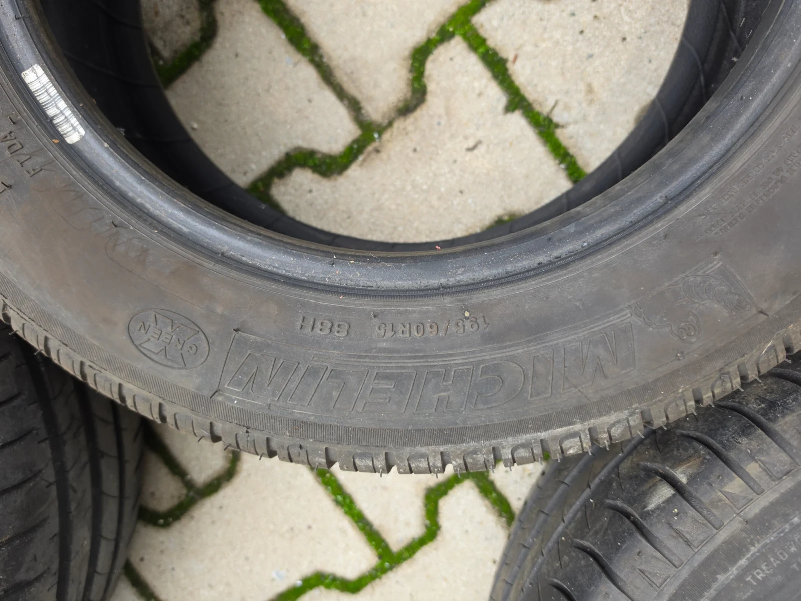 Гуми Летни 195/60R15, снимка 6 - Гуми и джанти - 56746671