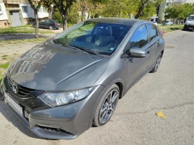 Honda Civic 2.2 I-Dtec 150 к.с. Executive Всички екстри, снимка 5