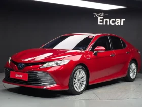 Toyota Camry 2.5 Хибрид, снимка 1