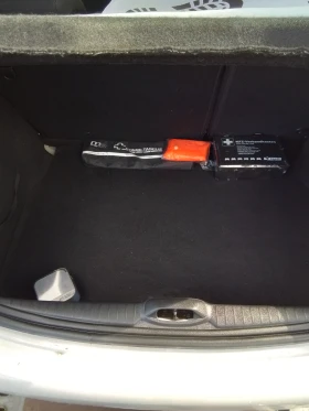 Peugeot 208 1.6, снимка 11