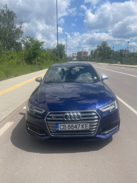 Audi S4, снимка 3