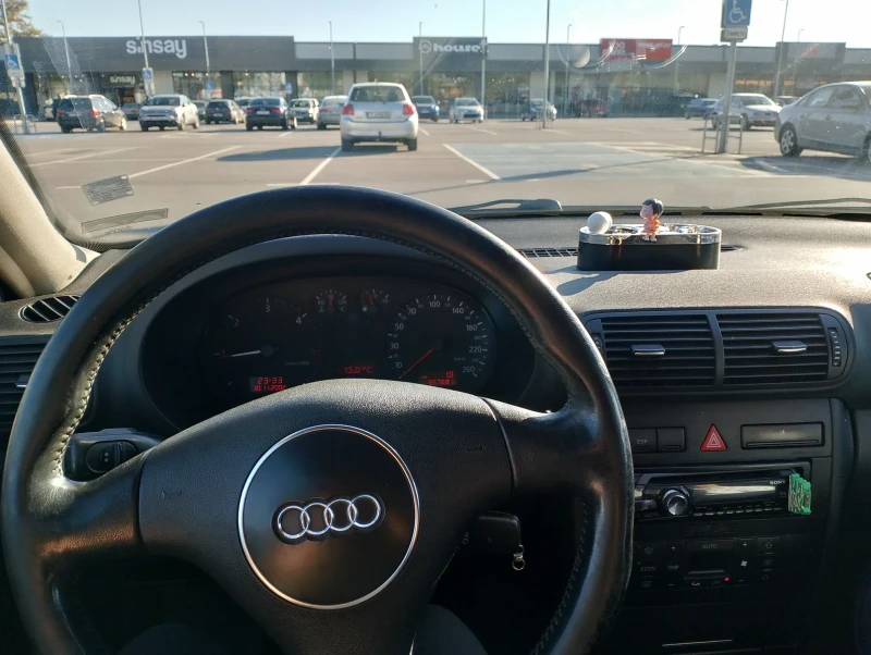 Audi A3 1.9, снимка 8 - Автомобили и джипове - 47707747