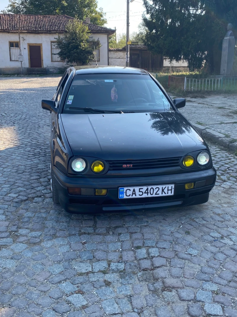 VW Golf 1.6 101, снимка 5 - Автомобили и джипове - 48530781