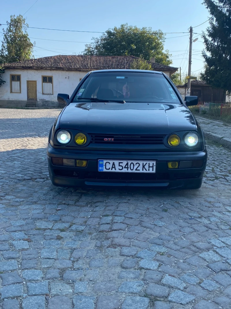 VW Golf 1.6 101, снимка 4 - Автомобили и джипове - 48530781