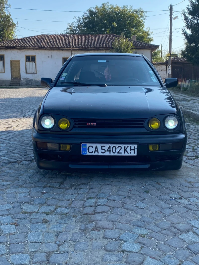 VW Golf 1.6 101, снимка 1 - Автомобили и джипове - 48530781