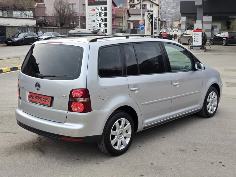 VW Touran Топ!!!, снимка 7 - Автомобили и джипове - 48935222