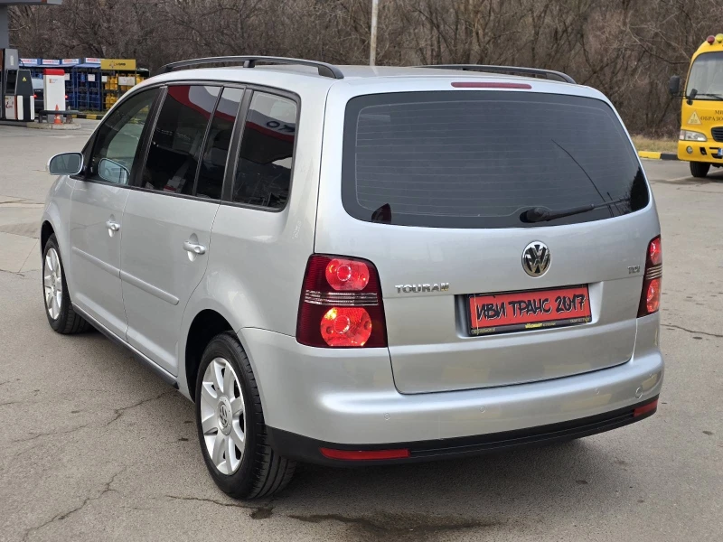 VW Touran Топ!!!, снимка 6 - Автомобили и джипове - 48935222