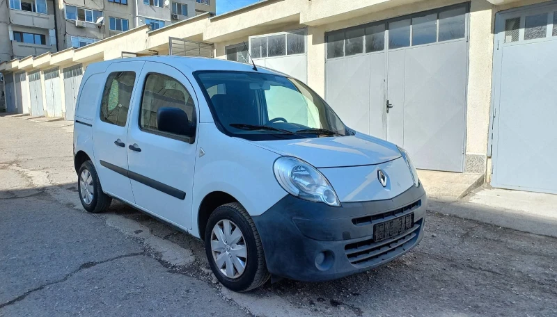 Renault Kangoo 1.5dCi, снимка 4 - Автомобили и джипове - 49388075