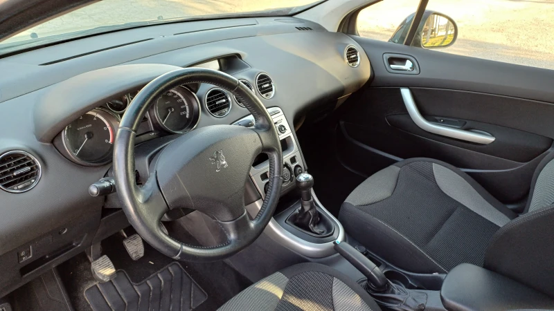 Peugeot 308 1.6 HDI , снимка 6 - Автомобили и джипове - 49549005