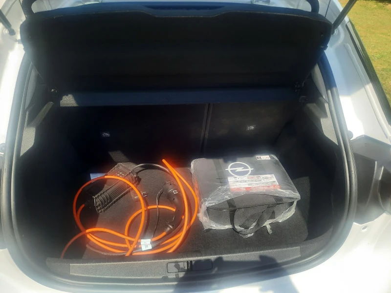 Opel Corsa, снимка 5 - Автомобили и джипове - 52357700