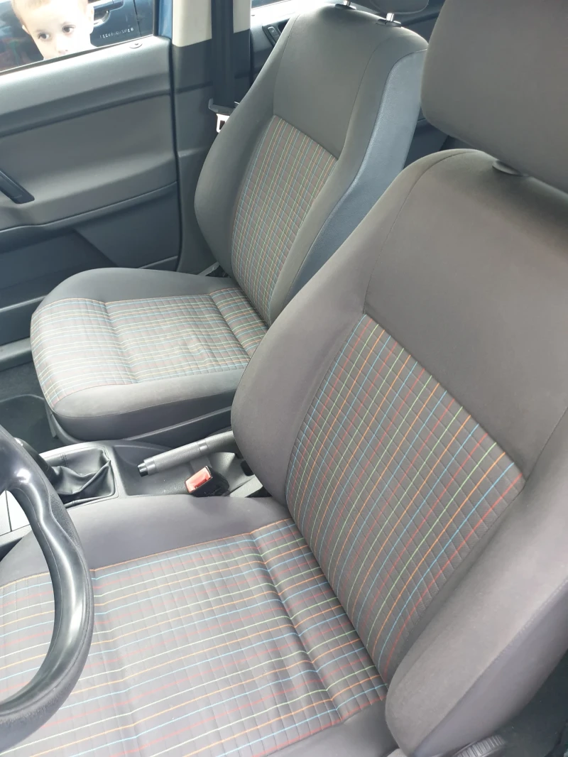 VW Polo, снимка 8 - Автомобили и джипове - 52296837