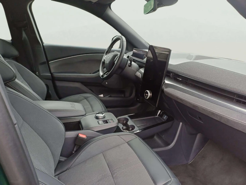Ford Mustang Mach-E 93 kWh, снимка 11 - Автомобили и джипове - 51884641