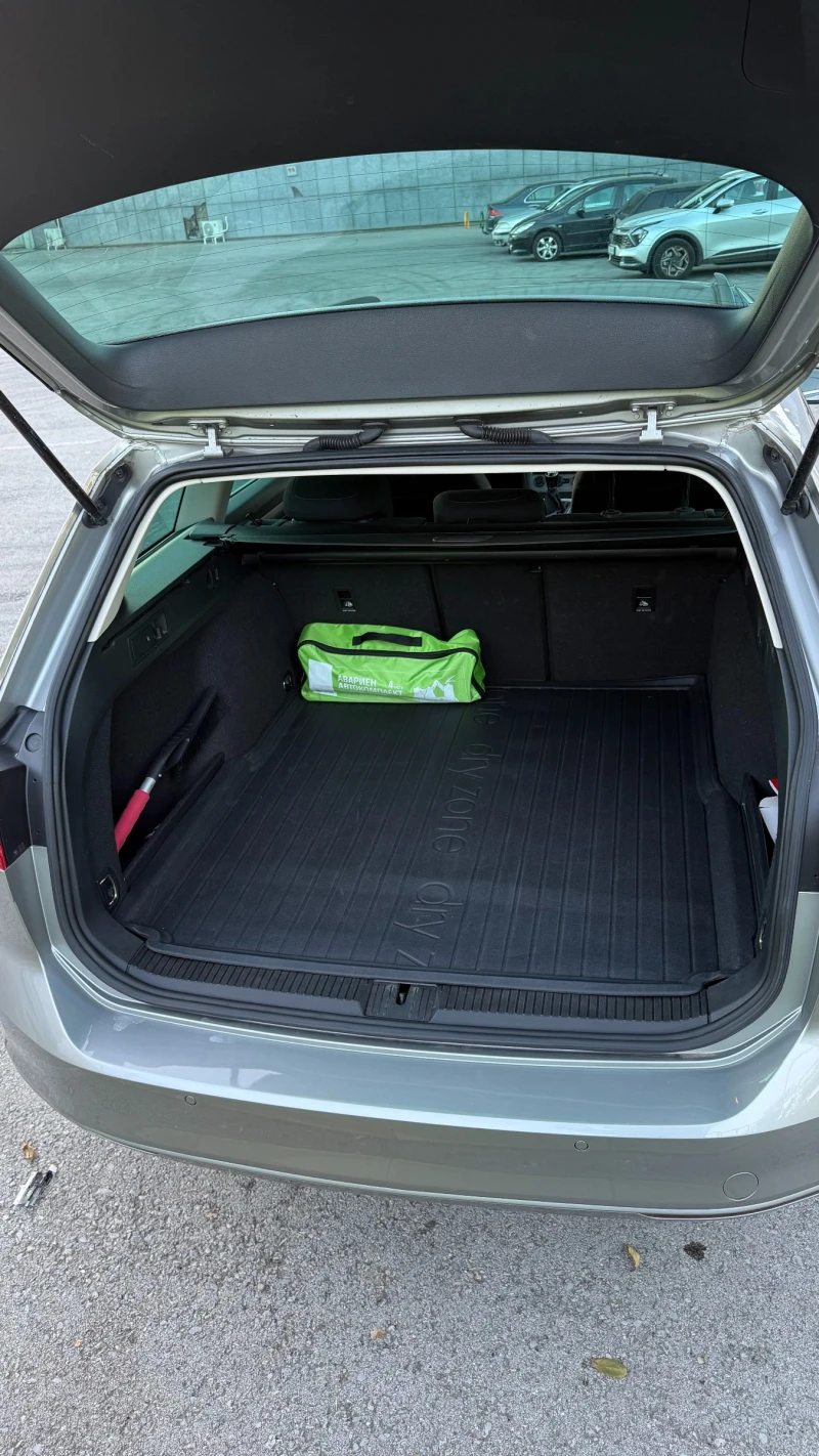 VW Passat 2.0 TDI, снимка 13 - Автомобили и джипове - 52356873